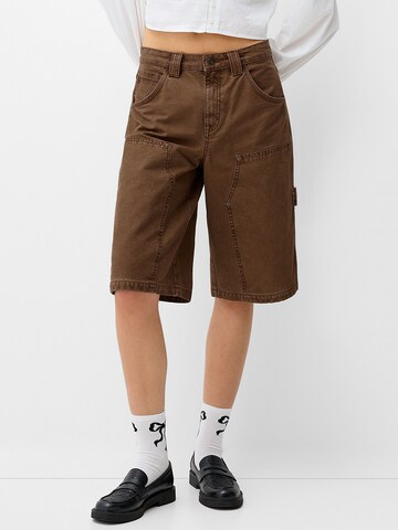 Bershka Loosefit Byxa i brun: framsida