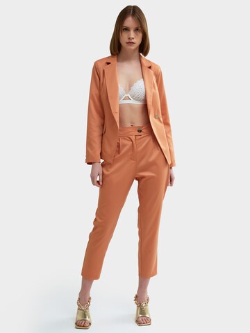 Influencer Tapered Trousers in Orange