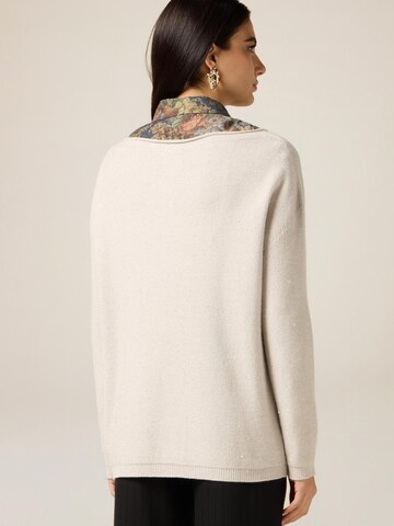 oltre Sweater in Beige