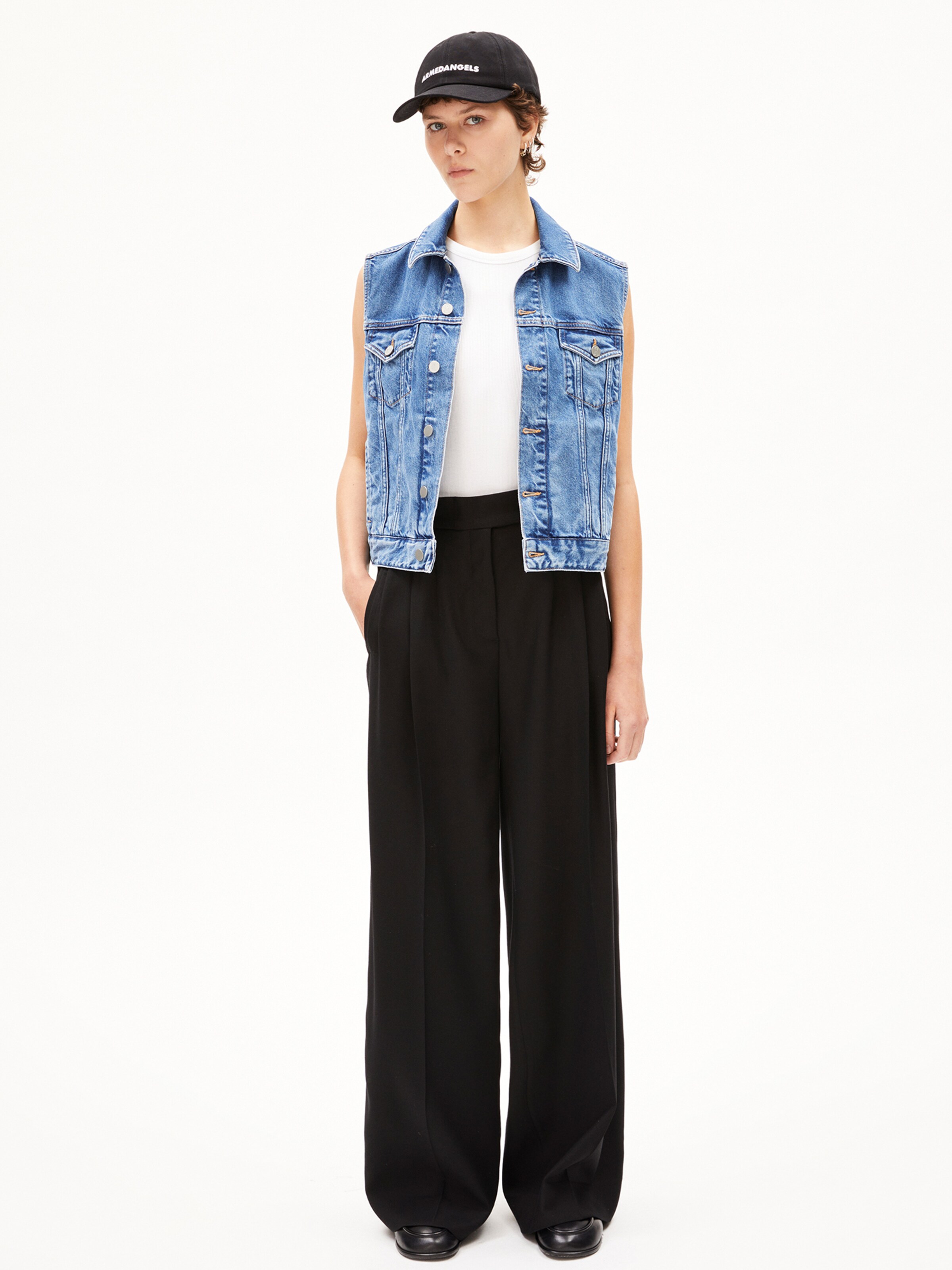 Vestă 'ERSAA' de la ARMEDANGELS pe albastru