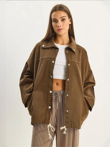 Bianco Lucci Tussenjas in Bruin