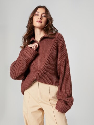 Pull-over 'Veronica' millane en marron : devant