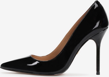 Kazar Pumps in Black: front