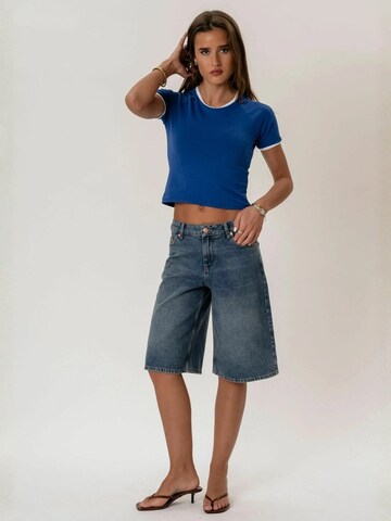 It's May Top ' Rosa ' in Blue