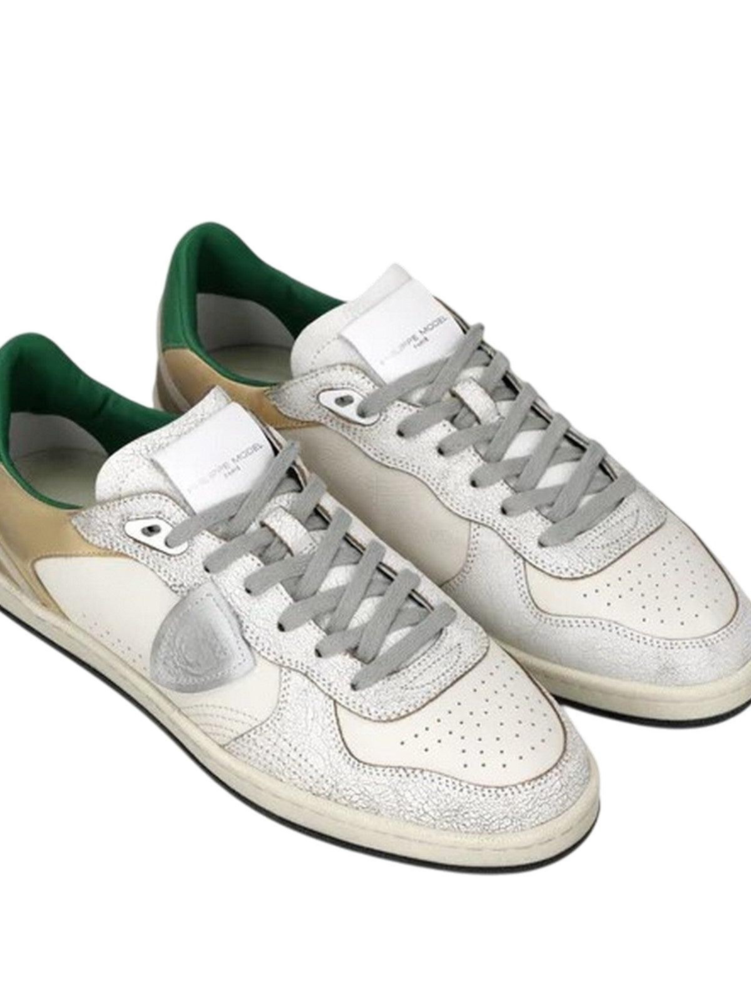 Sneaker bassa di Philippe Model in bianco