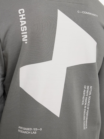 CHASIN' Sweatshirt ' Toby Wave ' in Grey