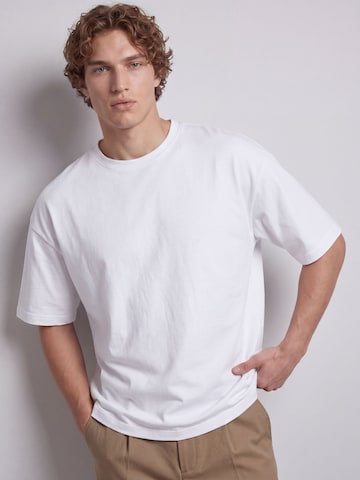 aprel Shirt in White