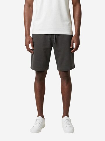 Pantaloni sportivi 'XM001300 AF20934' di ARMANI EXCHANGE in verde: frontale