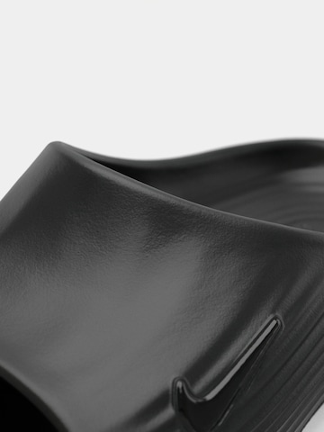 Nike Sportswear - Sapato aberto 'React' em preto