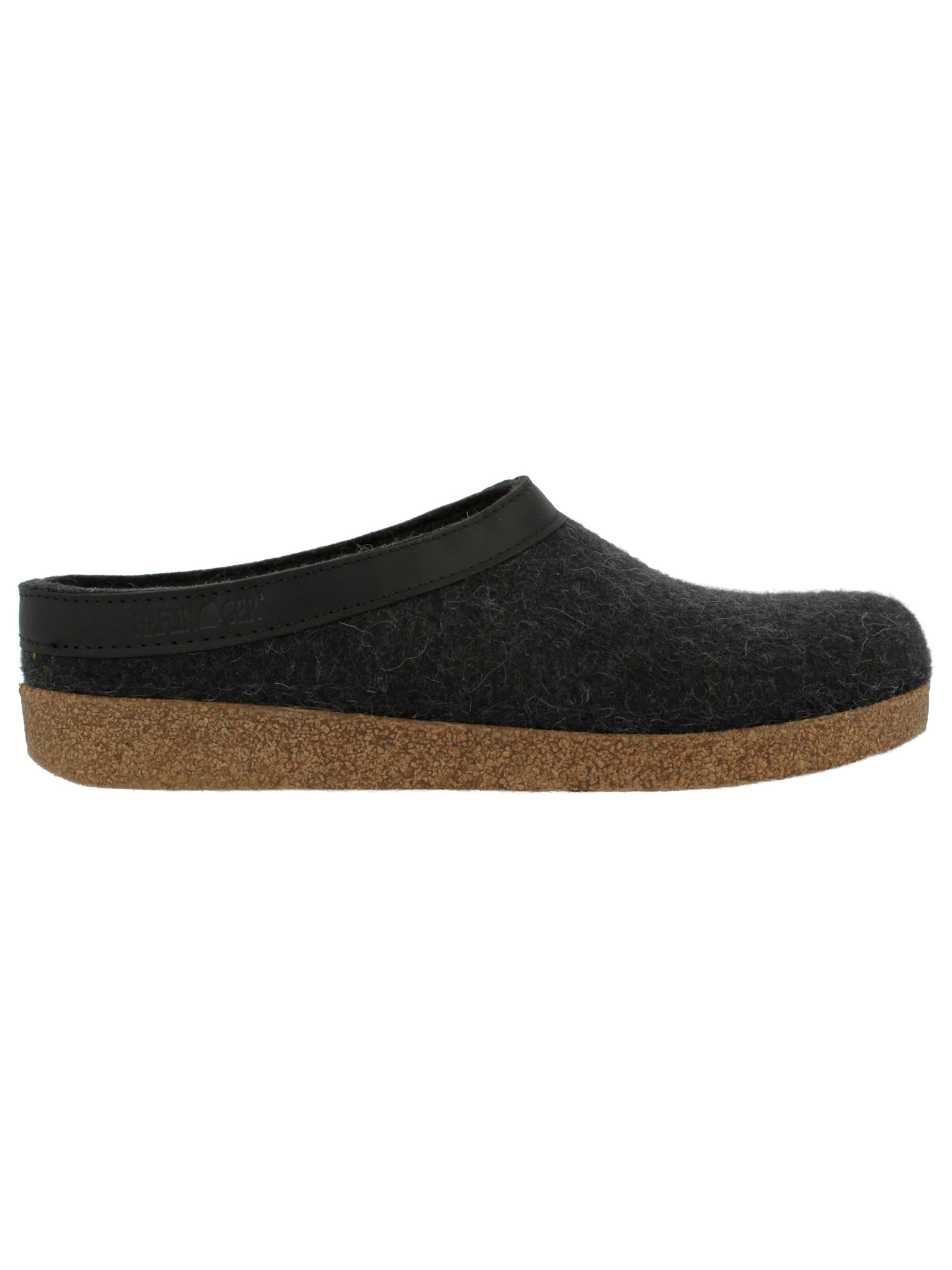 HAFLINGER Slippers 'Grizzly Torben' in Grey