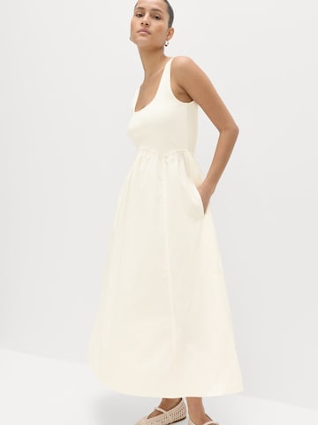 Robe Marks & Spencer en beige