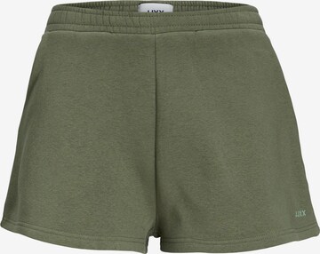 JJXX Regular Shorts 'Abbie' in Grün: predná strana