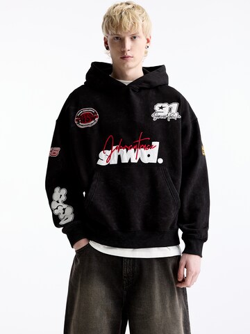 Pull&Bear Sweatshirt in Schwarz: Vorderseite