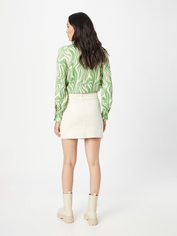 Monki Skirt in White