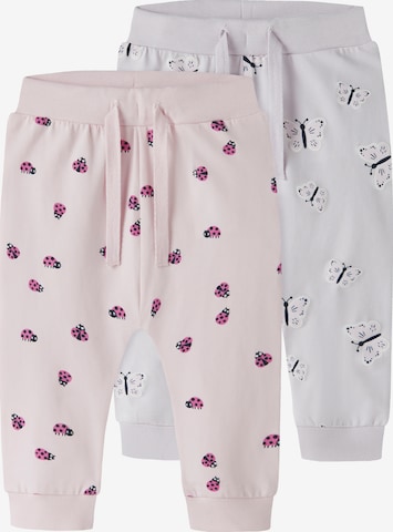 NAME IT Tapered Housut 'NBFVANDORA' värissä lila: etupuoli