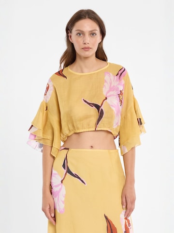 Ana Alcazar Top 'Dorexom' in Yellow: front