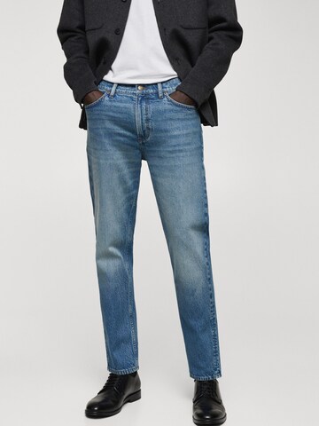 MANGO MAN Regular Jeans 'BEN' in Blauw: voorkant