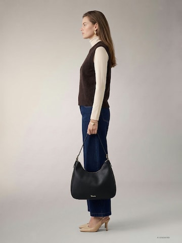Tamaris Schultertasche 'Mareen' in Schwarz
