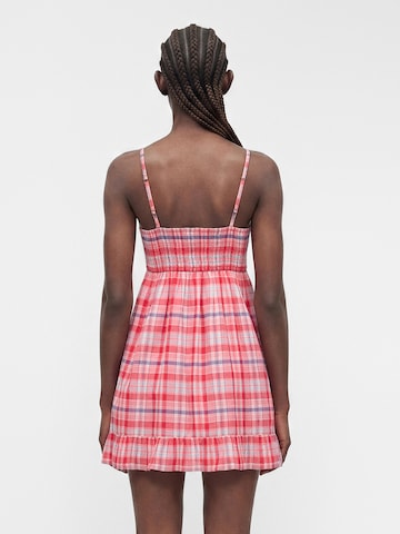 Robe d’été HOLLISTER en rouge