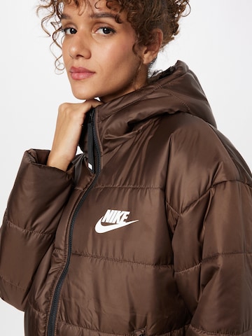 Nike Sportswear Zimná bunda - Hnedá