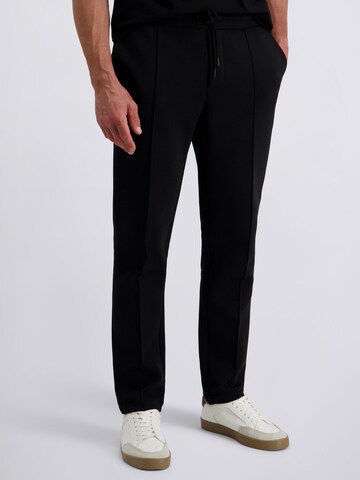 Effilé Pantalon PIERRE CARDIN en noir : devant