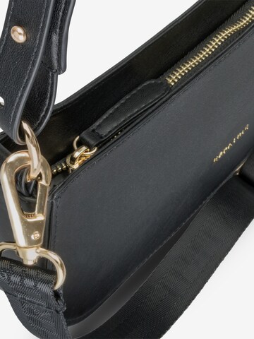 Expatrié Shoulder bag 'Féline' in Black