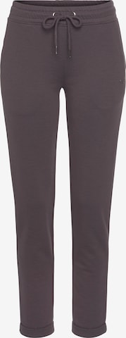 H.I.S Trousers in Brown: front