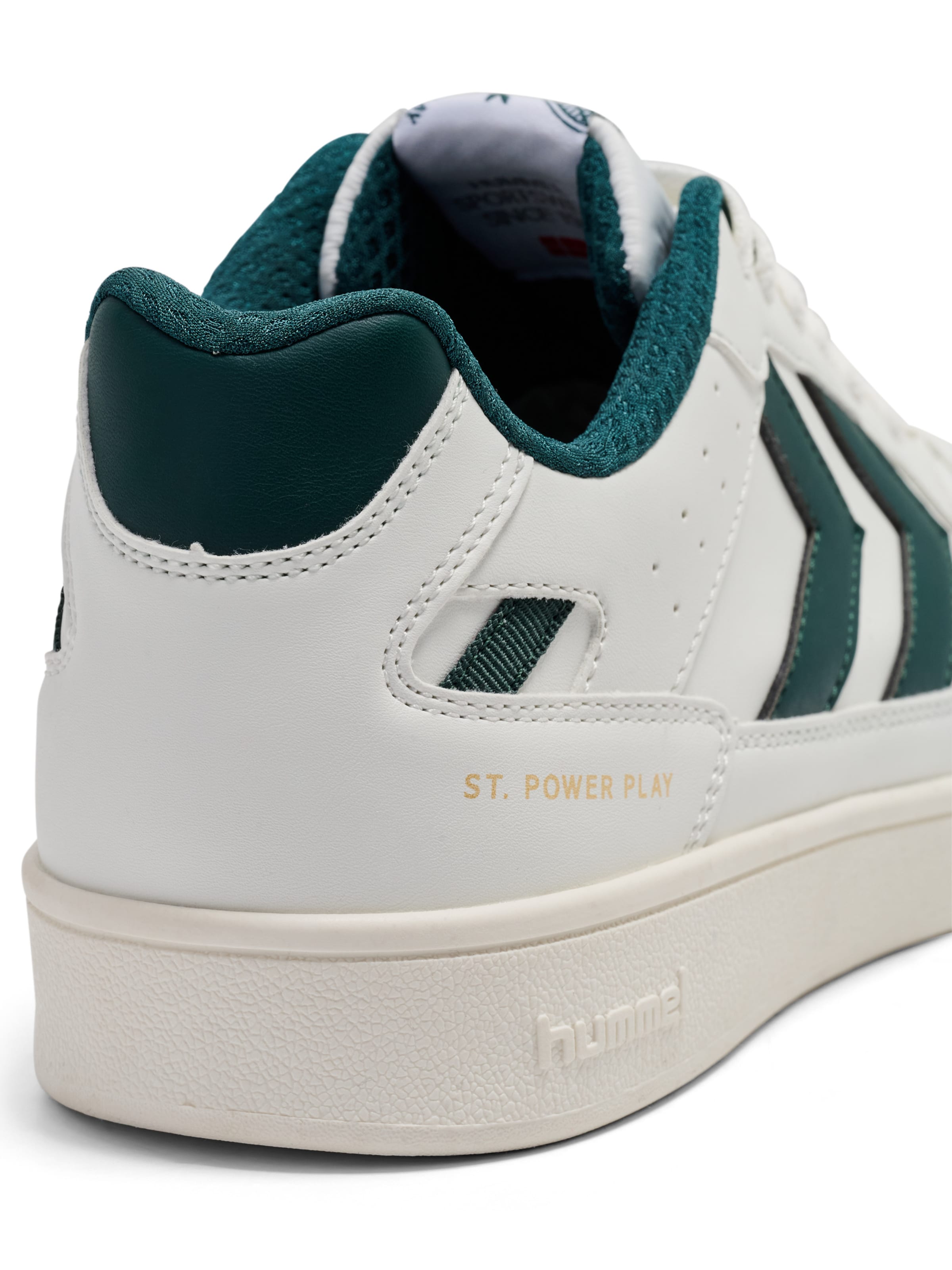 Hummel Sneakers in White