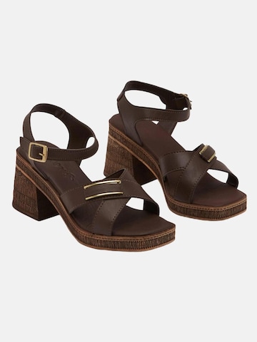 Limoya Sandals in Brown