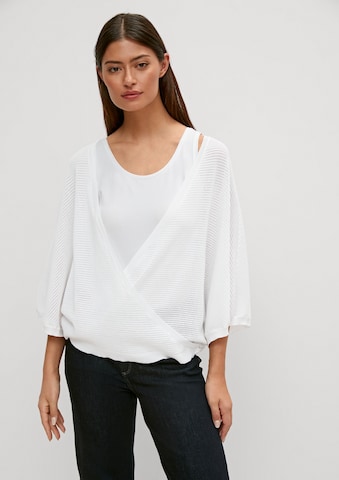 COMMA Cape in White: front