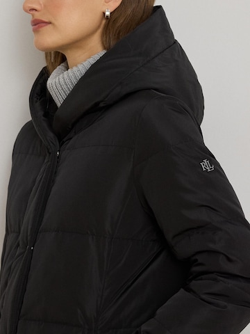 Lauren Ralph Lauren Pitkä talvitakki värissä musta