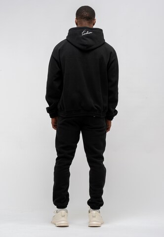 Tom Barron Tracksuit in Black