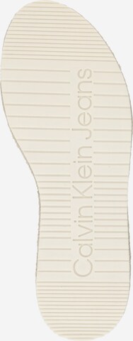 Calvin Klein Jeans Sandalen met riem in Roze