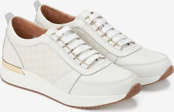 Kazar Sneakers laag in Beige