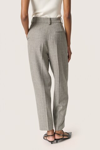 SOAKED IN LUXURY Slim fit Trousers with creases in Grey