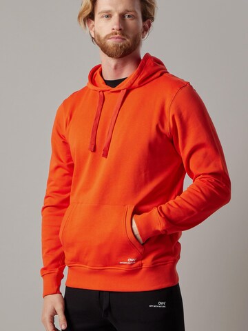 OWN Off With Nature Sweatshirt 'Felpa con Cappuccio' in Orange