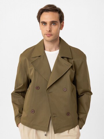 Cappotto di mezza stagione 'Clarimonds' di Antioch in verde: frontale
