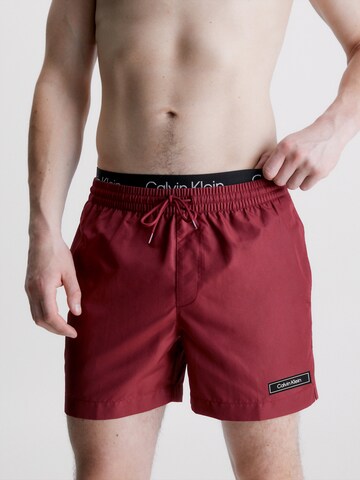 Calvin Klein Swimwear Zwemshorts in Rood