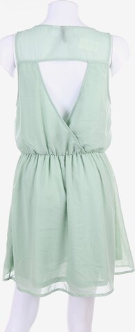 H&M Dress in L in Green: front