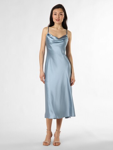 Marie Lund Avondjurk in Blauw: voorkant