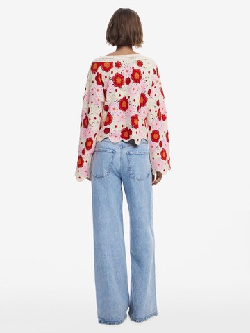 Desigual Sweter w kolorze biały