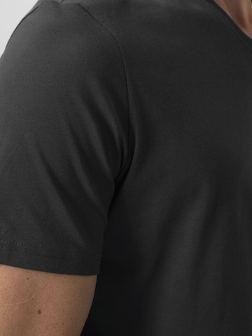 Tommy Life Shirt in Grey