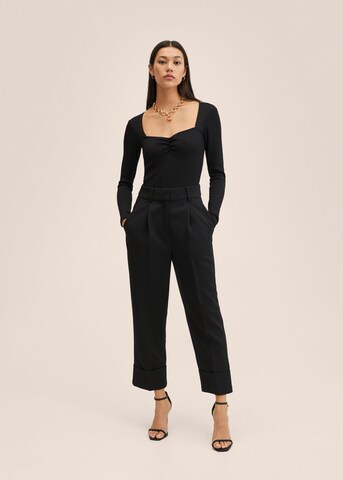 Wide Leg Pantalon à plis 'Lisboa' MANGO en noir