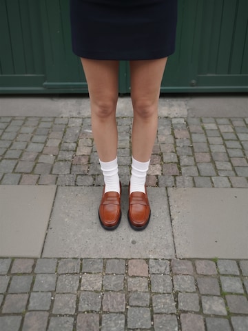 JoDis Low shoe ' TIANA ' in Braun: Vorderseite