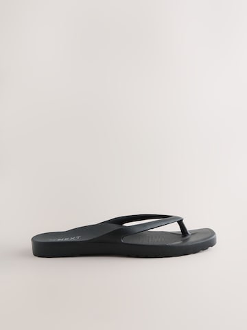 Flip-flops de la Next pe negru