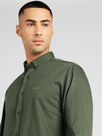 Coupe regular Chemise 'Motion' BOSS en vert