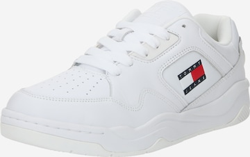 Tommy Jeans Sneakers in White: front