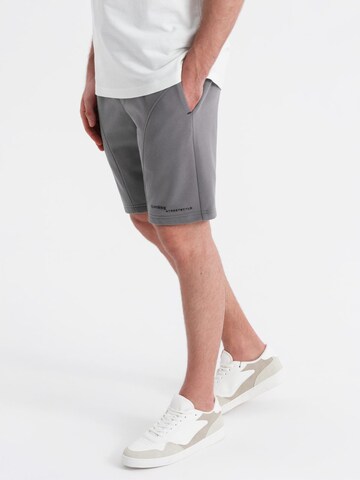 Ombre Regular Trousers in Grey