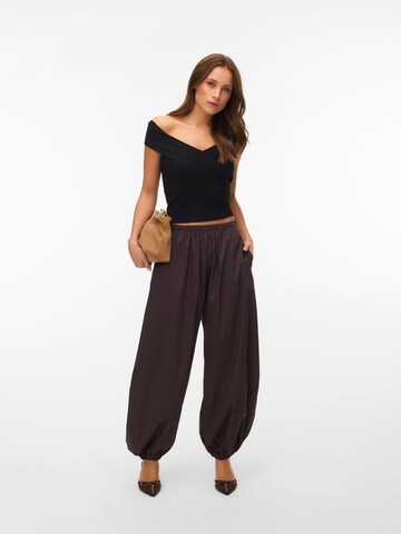 VERO MODA regular Bukser i brun