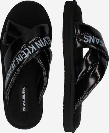Papuci de casă de la Calvin Klein pe negru